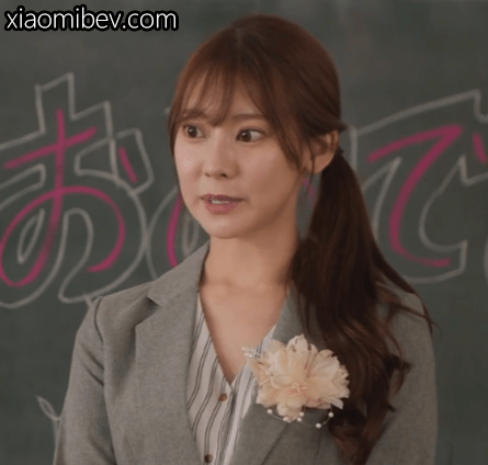 相处了三年的女教师枫富爱(Kaede Fua,枫风华,枫芙爱,楓ふうあ)：番号SONE-705